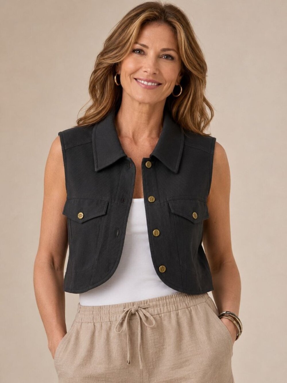 Contempo Casuals Vtg Cropped Vest W/Brass Button Details Black Medium